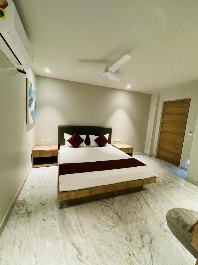 Hotel The Crest 加尔各答 外观 照片