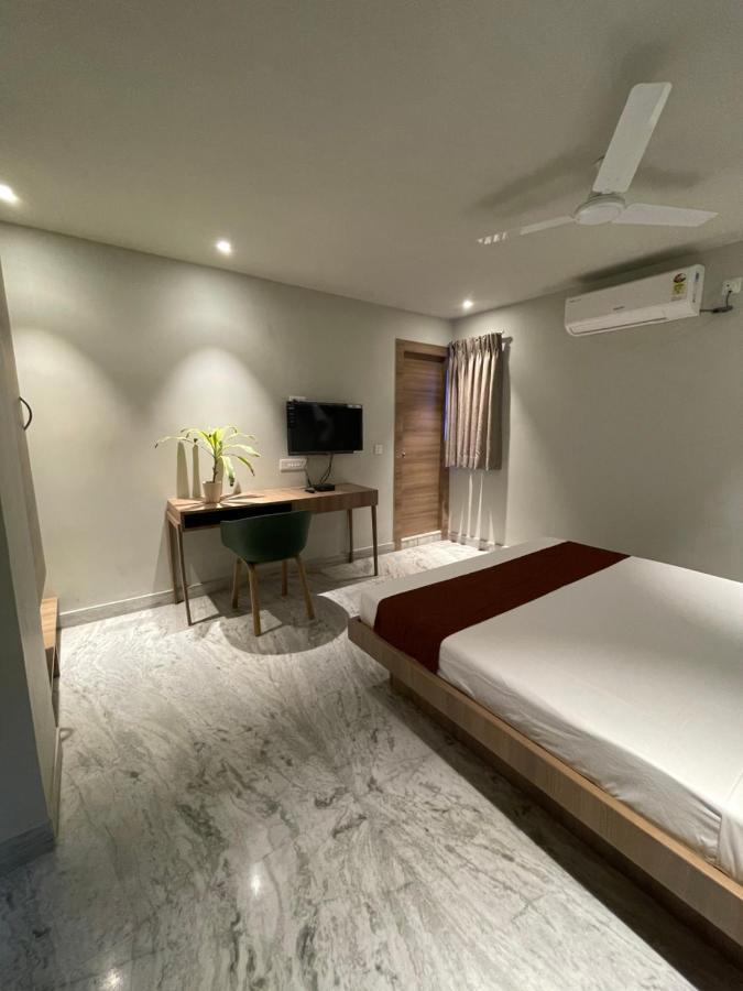 Hotel The Crest 加尔各答 外观 照片